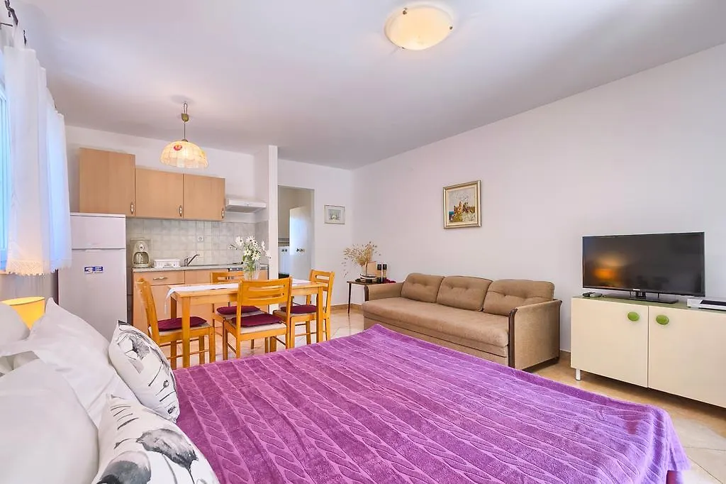 Franulovic Apartments 프레멘투라