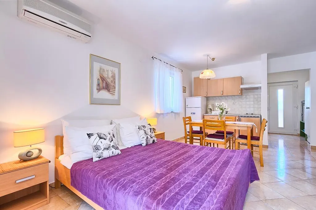Franulovic Apartments 프레멘투라 크로아티아