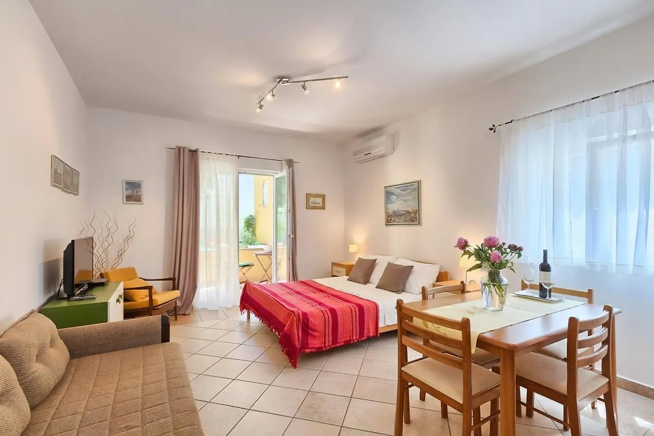 Franulovic Apartments Premantura Horvátország